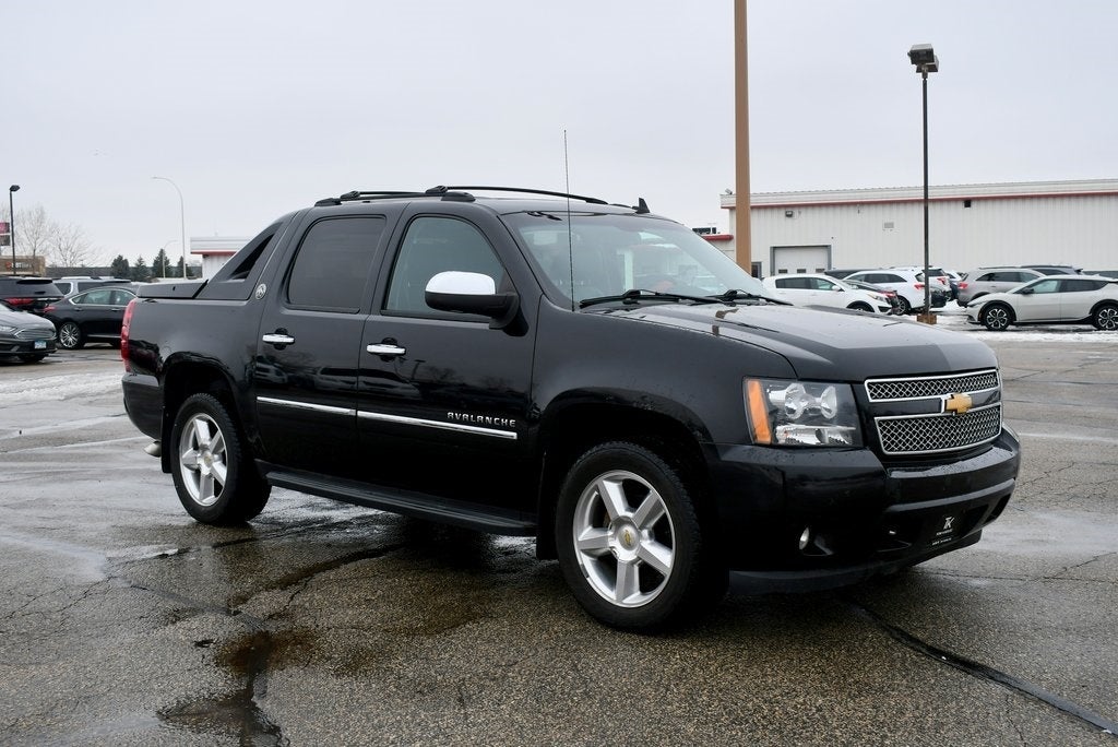 Used 2013 Chevrolet Avalanche LTZ with VIN 3GNTKGE77DG204471 for sale in Rochester, Minnesota